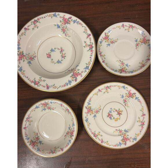 Set of Lamberton China, the Peggy Shippen Pattern, 25 Dishes, 2 Packs - Picture 1 of 6